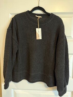 Cozy Black Women's Crewneck Sweater